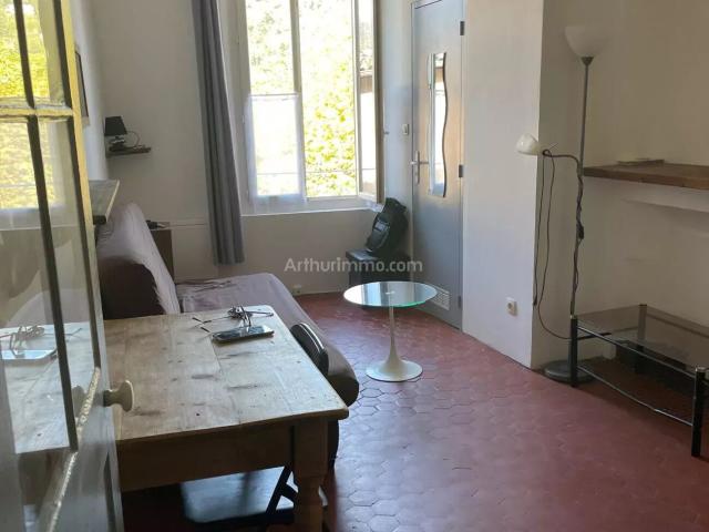 Louer appartement de 1 pièce 21 m² 320 € à Digne les Bains 04000: une annonce Arthurimmo.com