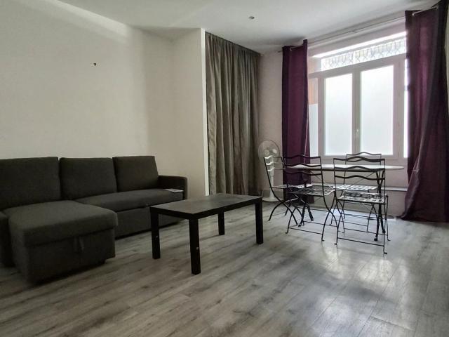 Louer appartement de 1 pièce 35 m² 583 € à Montpellier 34000: une annonce Arthurimmo.com