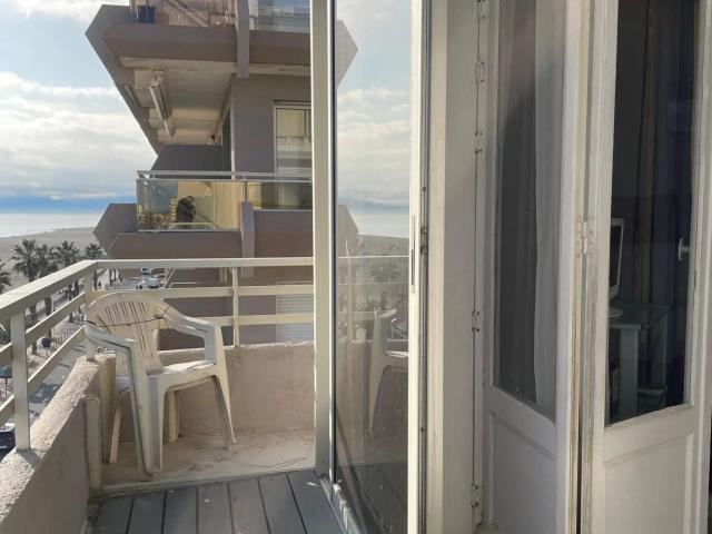 Louer appartement de 1 pièce 500 € à Canet en Roussillon 66140: une annonce Arthurimmo.com