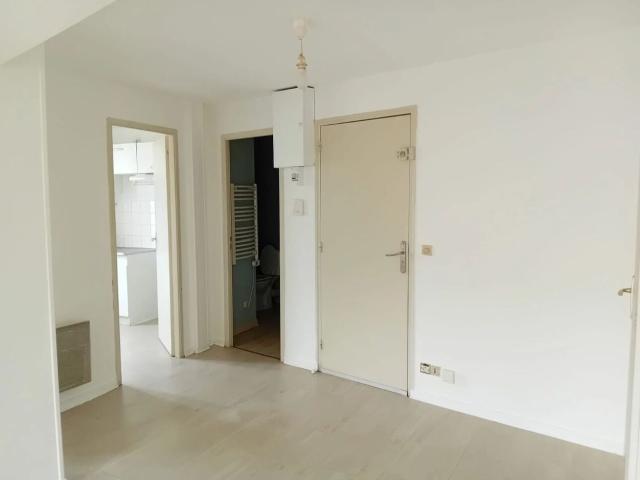 Louer appartement de 2 pièces 45 m² 543 € à Niort 79000: une annonce Arthurimmo.com