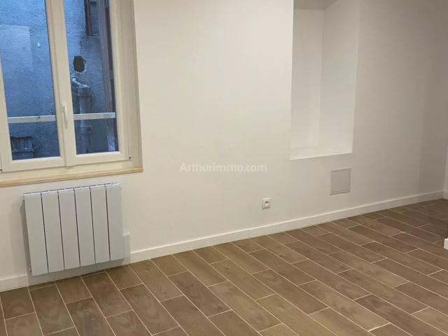 Louer appartement de 3 pièces 68 m² 750 € à Digne les Bains 04000: une annonce Arthurimmo.com