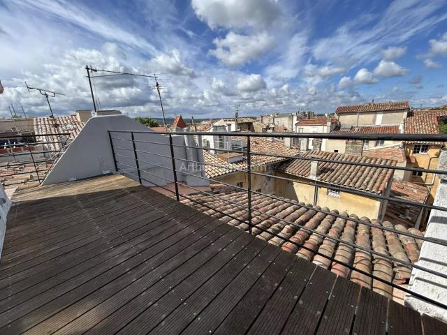 Louer appartement de 3 pièces 80 m² 1 500 € à Aix en Provence 13090: une annonce Arthurimmo.com