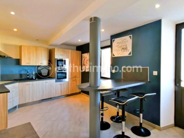 Louer maison de 3 pièces 102 m² 1 000 € à Castelmaurou 31180: une annonce Arthurimmo.com