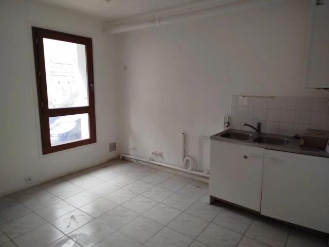 Louer maison de 4 pièces 77 m² 600 € à Luçon 85400: une annonce Arthurimmo.com