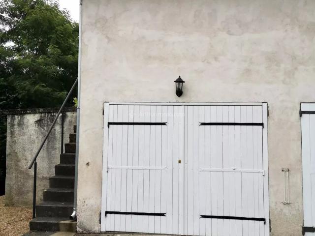 Louer maison de 4 pièces 93 m² 730 € à Saint Pierre du Lorouër 72150: une annonce Arthurimmo.com