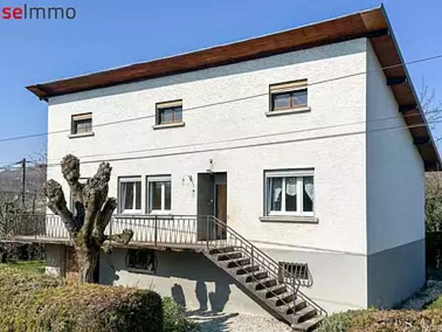 Lougres 25260 Achat / Vente maison 4 pièces t4 au dernier étage cave