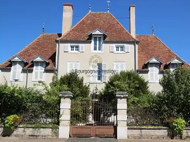 Louhans 71500 Achat / Vente maison 10 pièces t10 cave