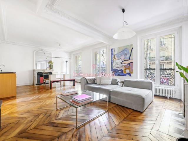 LOUIS BLANC 79 M2 CHARME ET ELEGANCE 2 CHAMBRES