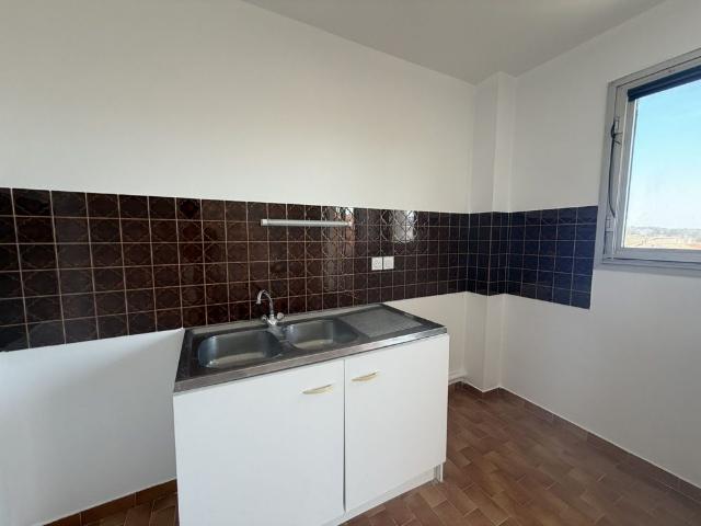 LOUIS BLANC T1 23.62 M²