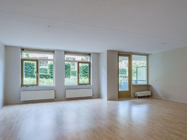 Louise Henriettestraat 103