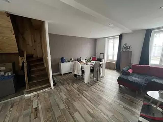 Loulay 17330 Achat / Vente maison 5 pièces t5 parking