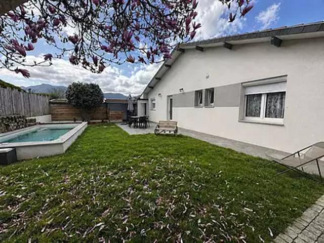 Lourdes 65100 Achat / Vente maison 4 pièces t4 au dernier étage parking