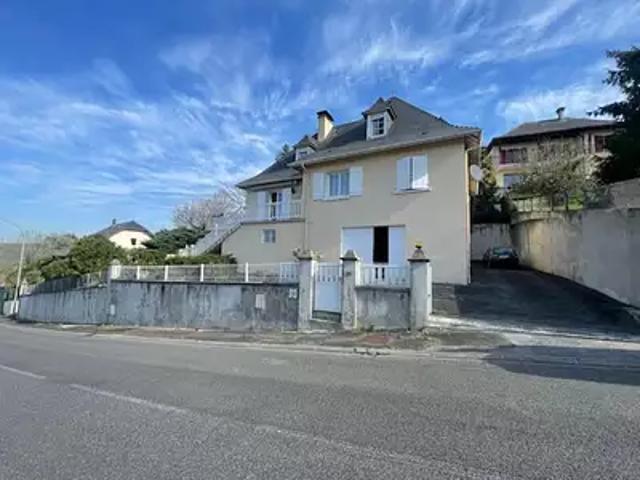 Lourdes 65100 Achat / Vente maison 8 pièces t8 jardin terrasse