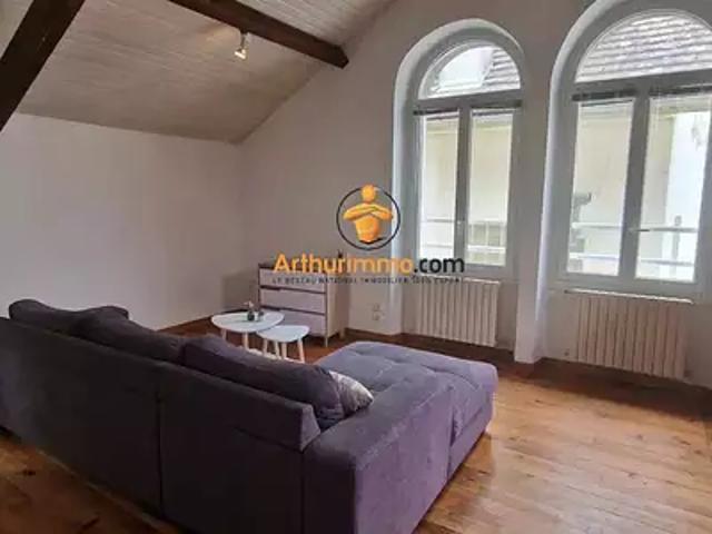 Lourdes 65100 Achat / Vente appartement 3 pièces t3 au dernier étage