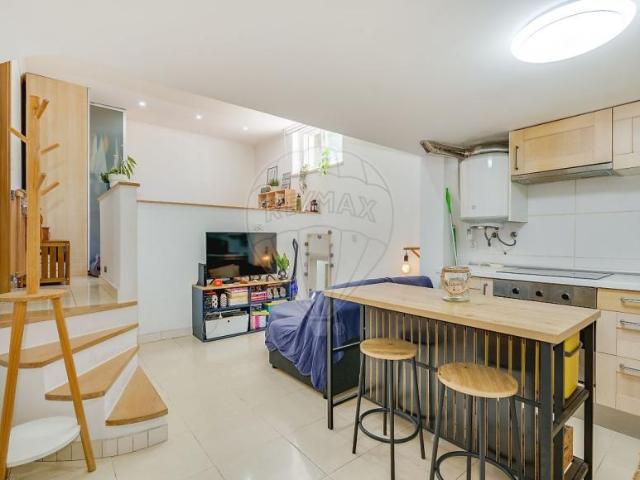 Loures Lisboa 103841168