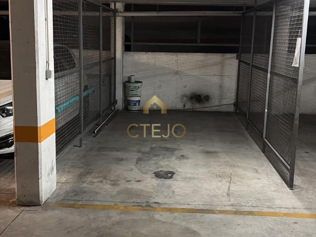 Loures Lisboa 104435804