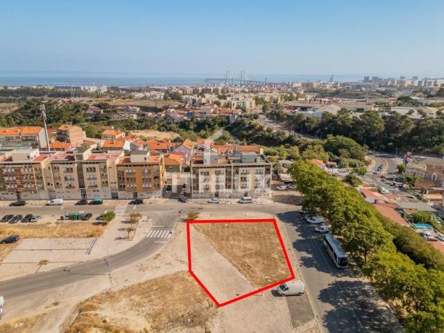 Loures Lisboa 104865028
