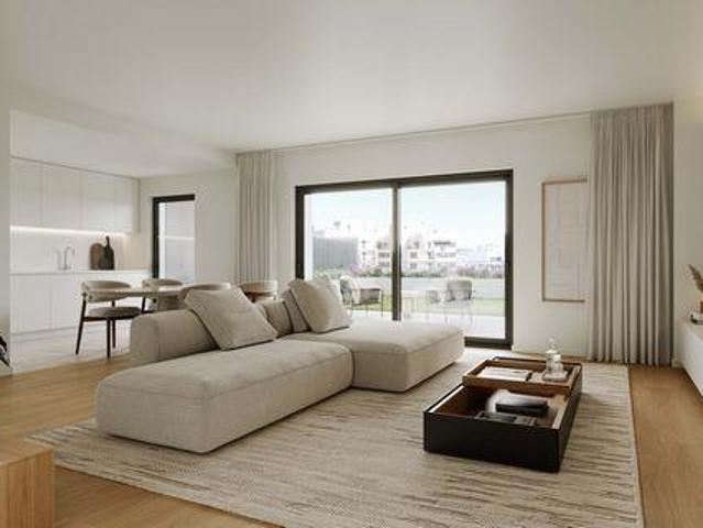 Loures Lisboa 2660 346 LS96330585