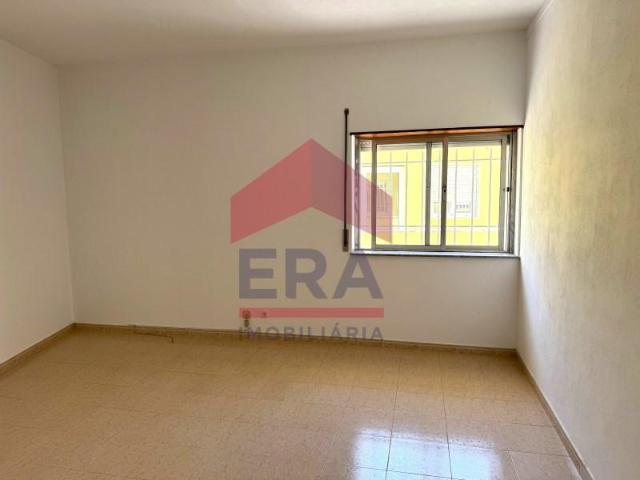 Lourinhã Lourinhã 97735667