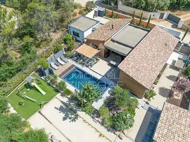 Lourmarin 84160 Achat / Vente maison 4 pièces t4 piscine