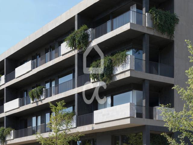 Lousada Porto 99414617