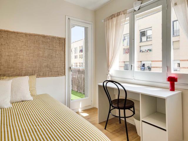 LOUSSANE: PRIVATE TERRACE ROOM