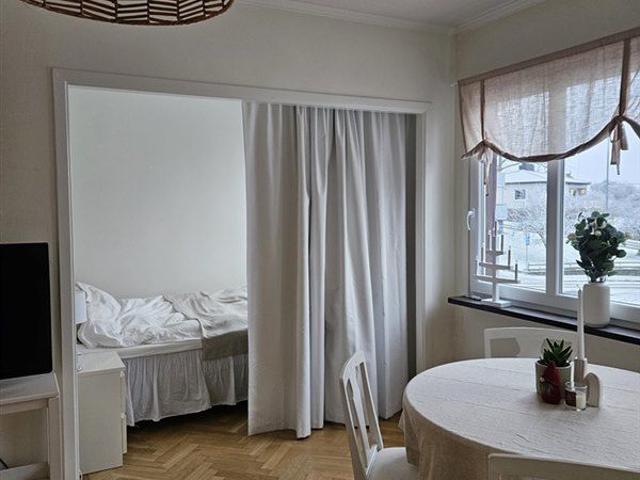 Lövåsgatan 8