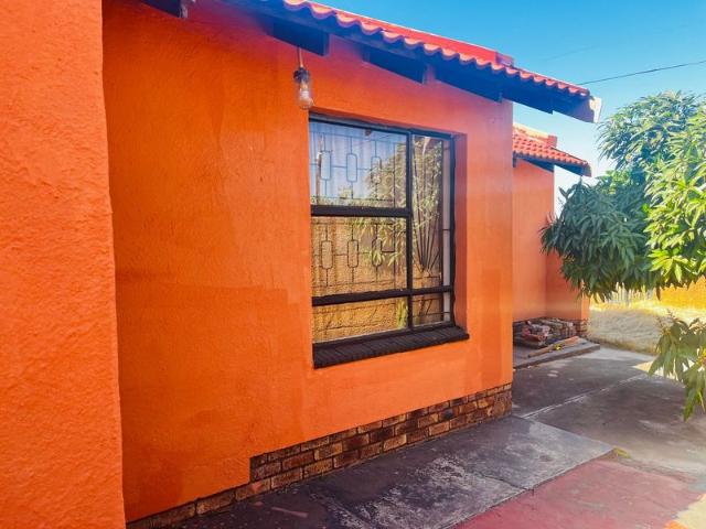 Lovely 3 Bedroom house