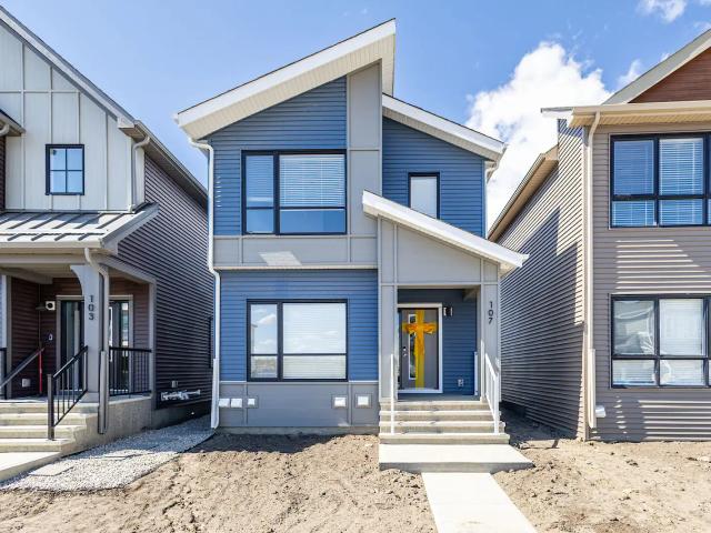 Lovely 2 Bed, 1 Bath Basement Legal Suite in Rangeview, Calgary