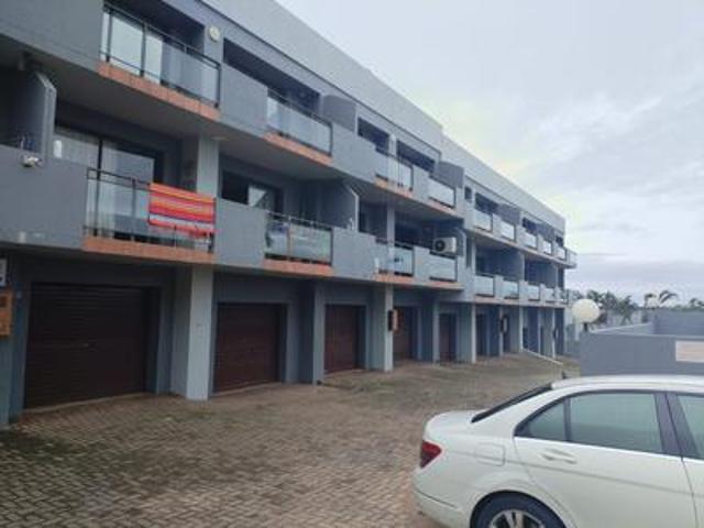 lovely 2 bedroom flat to rent in manaba