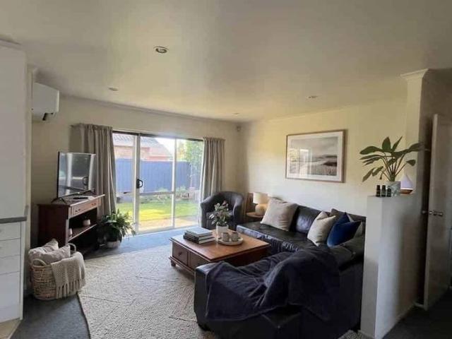 LOVELY FAMILY HOME