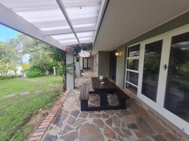 lovely family home in quiet neighbourhood
