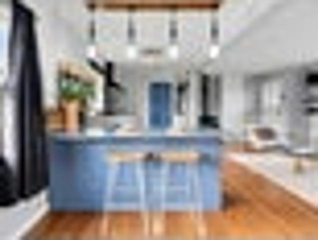 Lovely Family Home to Be Sold at Auction