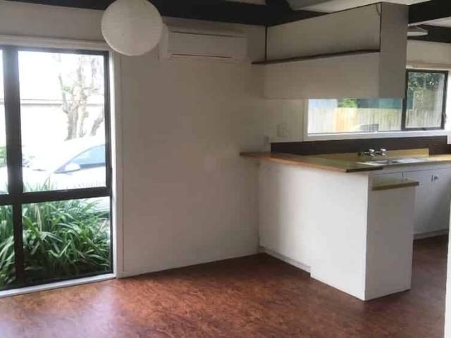 Lovely Home, Close to Town