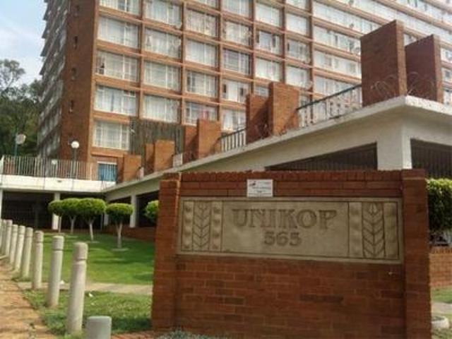 lovely secure apartment in unikop co.