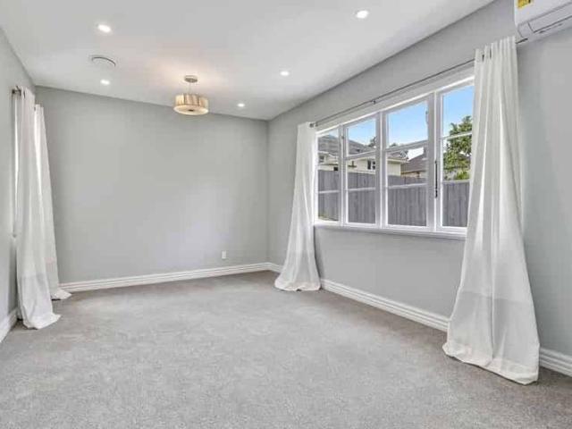 Lovely Single Level 3 Bedroom Home!