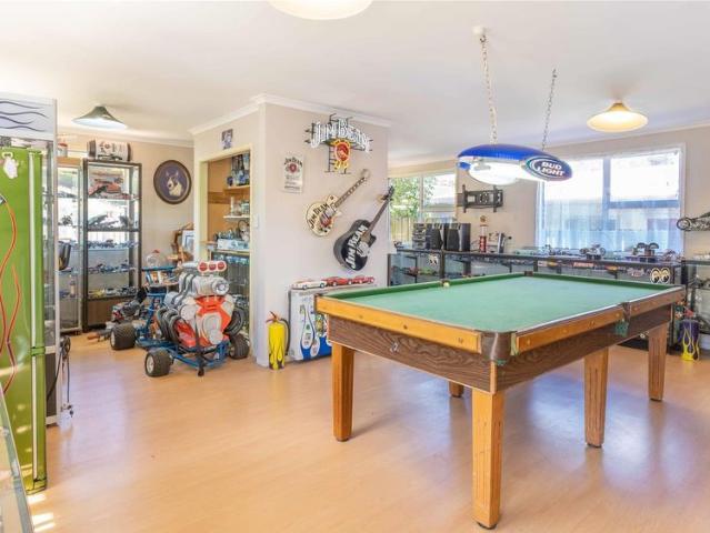 Lovely Sunny Family Home