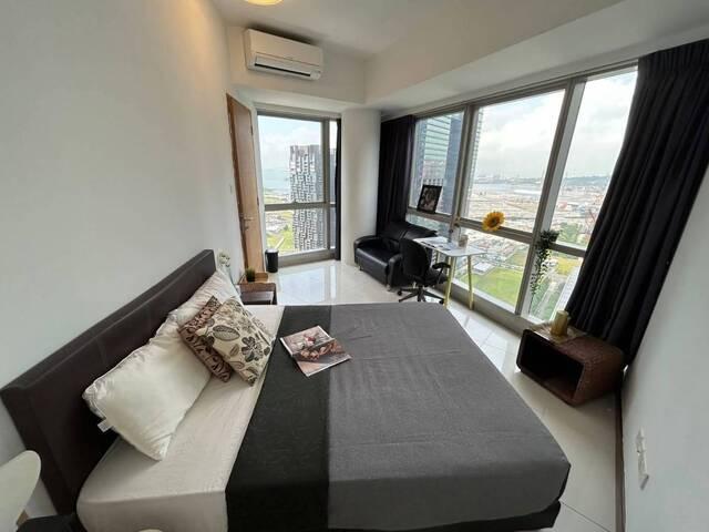 Lovely Room with luxurious facilities, Awesome Views