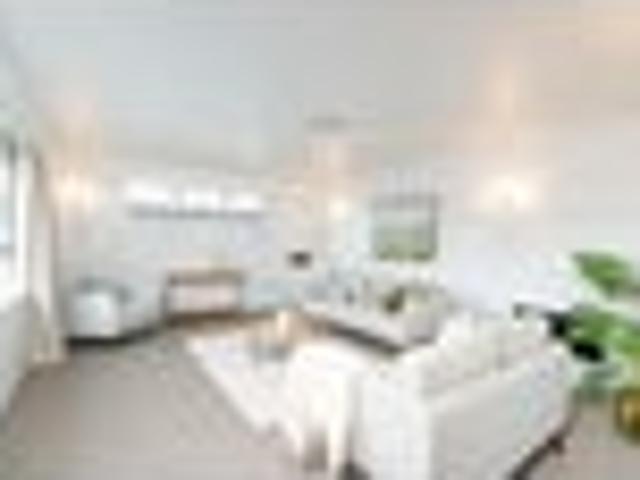 LOVING THE LOCATION, COMFORT & CONVENIENCE