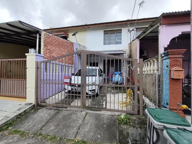 LOW COST 2Storey Terrace Taman Bukit Tiram Ulu Tiram JB