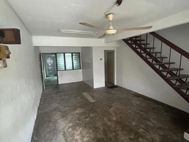 Low Cost Urgent Sale Tasek Ipoh Double Storey House
