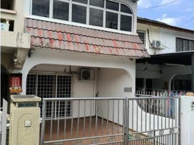 LOW COST DOUBLE STOREY TAMAN MURNI CHERAS Freehold Fully Extended