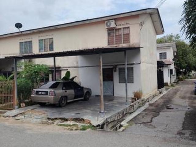 Low cost end lot double Storey