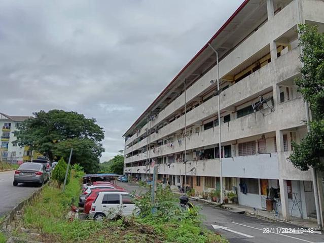 LOW COST Flat Desa Mutiara Sg Jelok Kajang Selangor