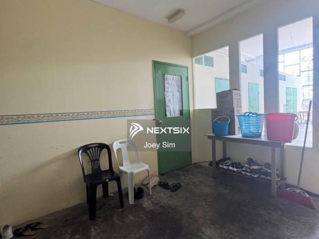 Low Cost Flat @ Tun Aminah