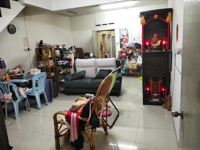 Low Cost Jalan Permas 8 Renovated Freehold 2Bed 1Bath Landed