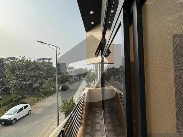 Low Budget 3.5 Marla House With Large Accomodations For Sale In Dream Gardens
