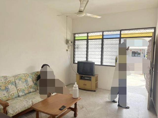 Low DepoNew Paint Anjung Bercham Utara Single Storey Sale Mujur Pakat