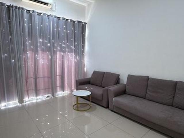 Low Deposit Centra Residences 2 Bedroom 10 Min To Ciq