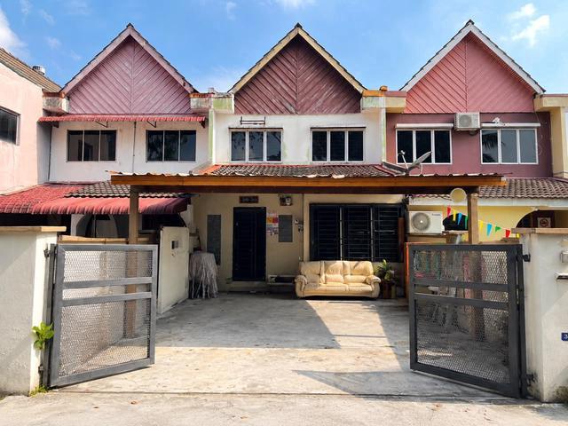 LOW DEPOSIT Double Storey Terrace House Seksyen 19 Shah Alam